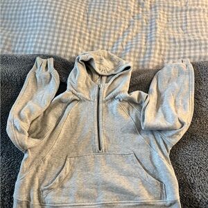 Lululemon Gray Quarter Zip Hoodie scuba cropped M/L